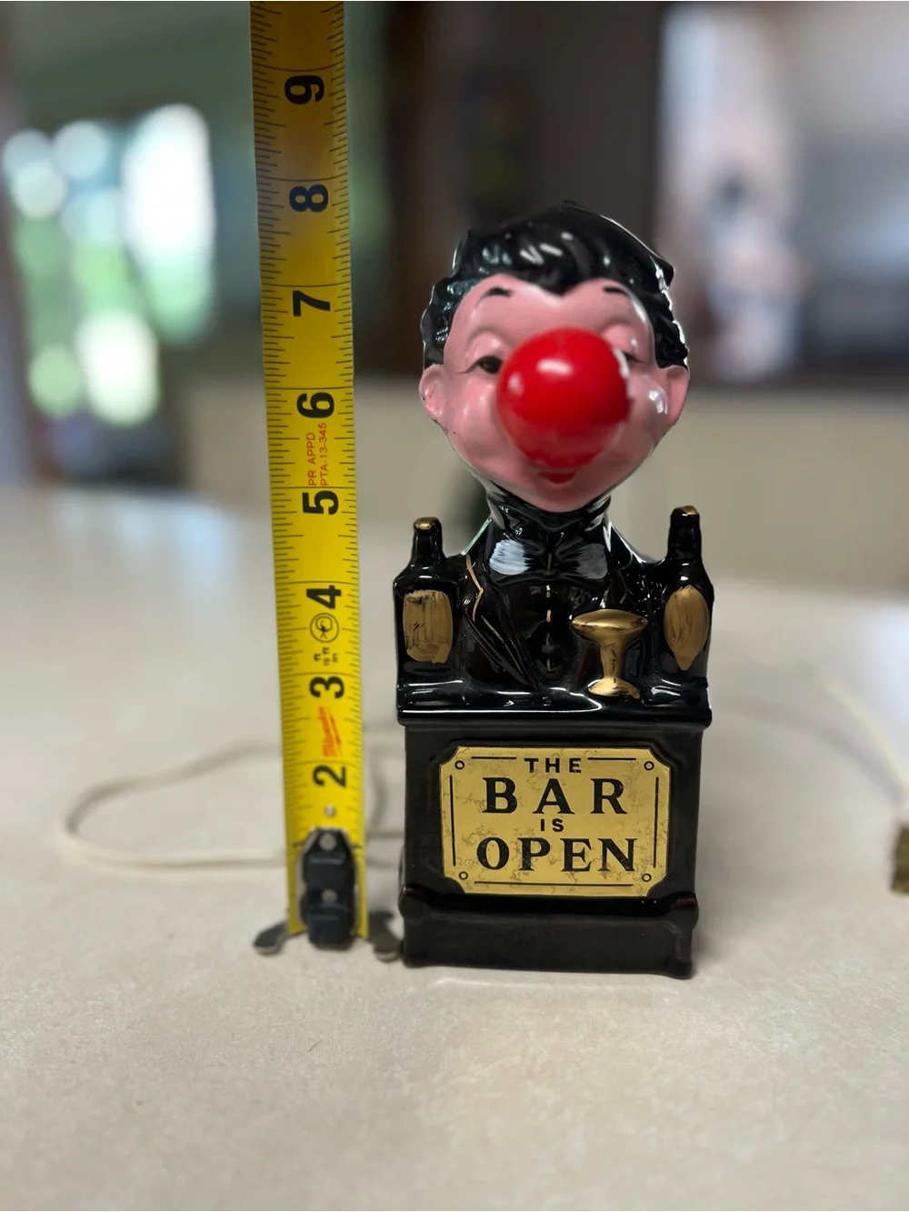 Vintage-Style Ceramic Bartender Lamp - Black with Red Accent